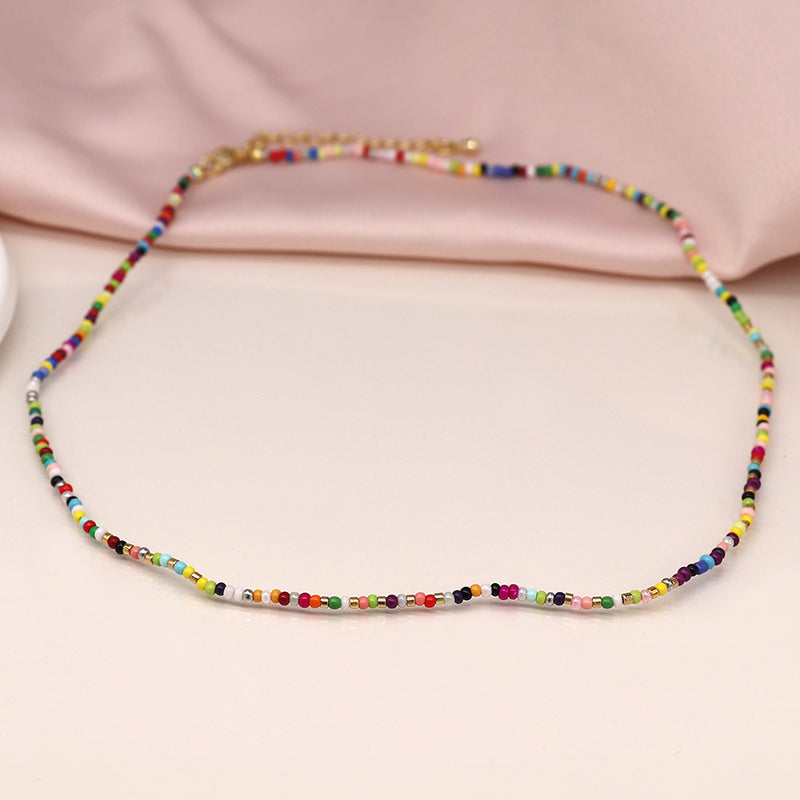 04310 Rainbow beaded necklace