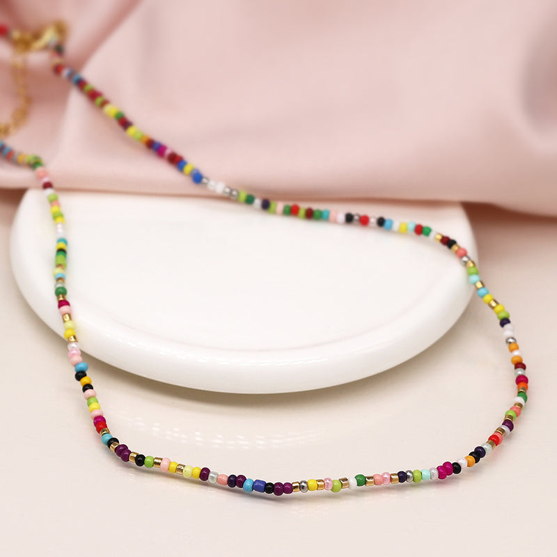 04310 Rainbow beaded necklace