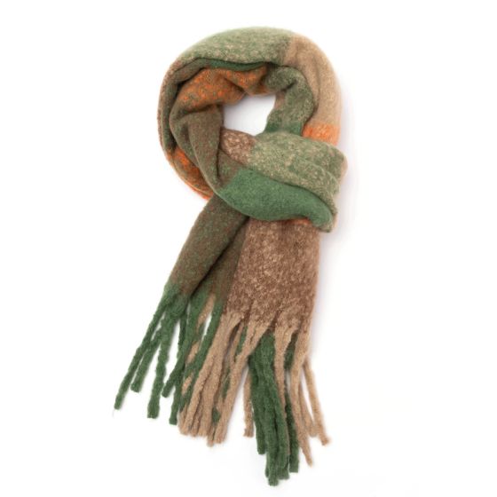 3047 Green Tartan Scarf