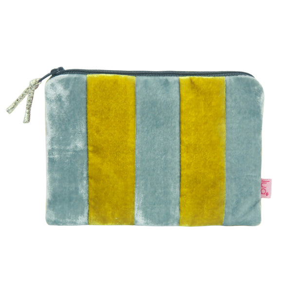 PU964 Light Grey Striped Purse By Lua