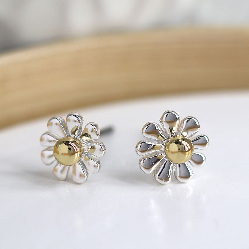 03476 Silver Plated and Golden Daisy Stud Earrings By Pom